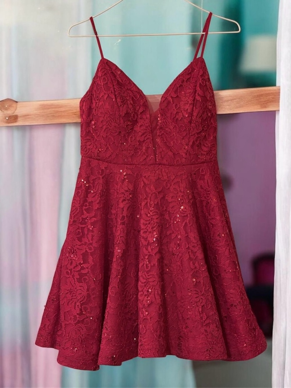 Red lace and sequin dress, junior size 7, JCP “Speechless”, Never Worn